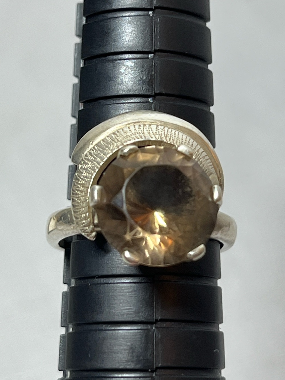 Smoky Quartz Sterling Silver Cocktail Ring 
Stamped 925
Unique
Size 7.25